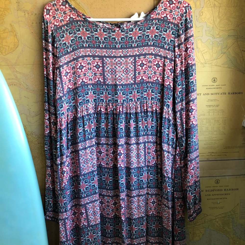Roxy patterned long sleeve dress
